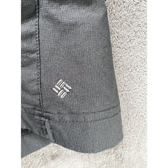 Columbia OMNI-SHADE 10 Gray 100% Nylon Stretch Pocket Outdoor Hiking Shorts - Picture 2 of 5